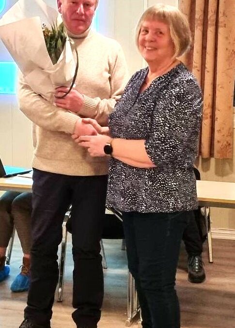 Årsmøtet i Tromsø HK 2023:  Tre nye æresmedlemmer i Tromsø Hundeklubb